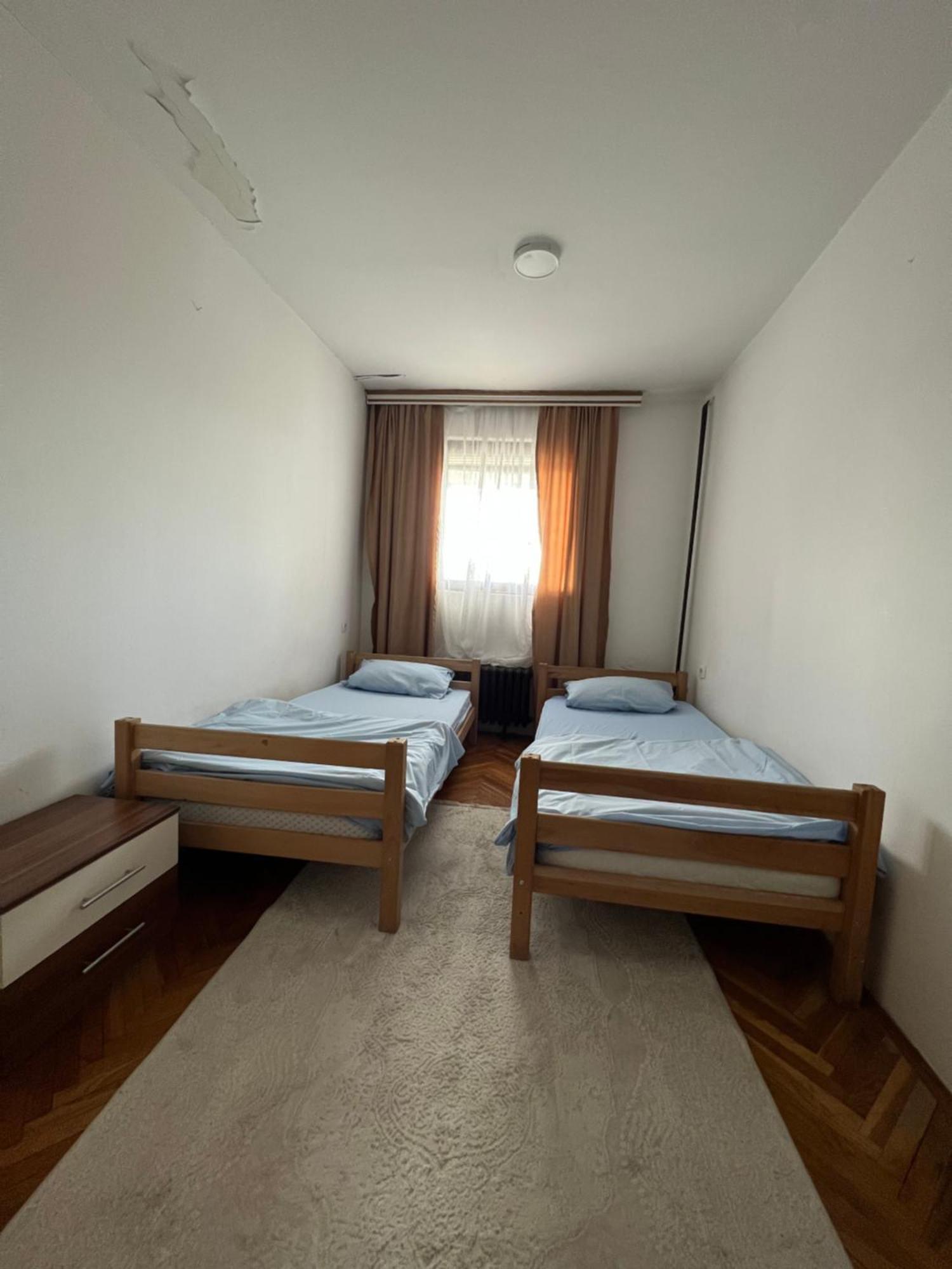 Prishtina Dardania Apartment Prishtine Bagian luar foto